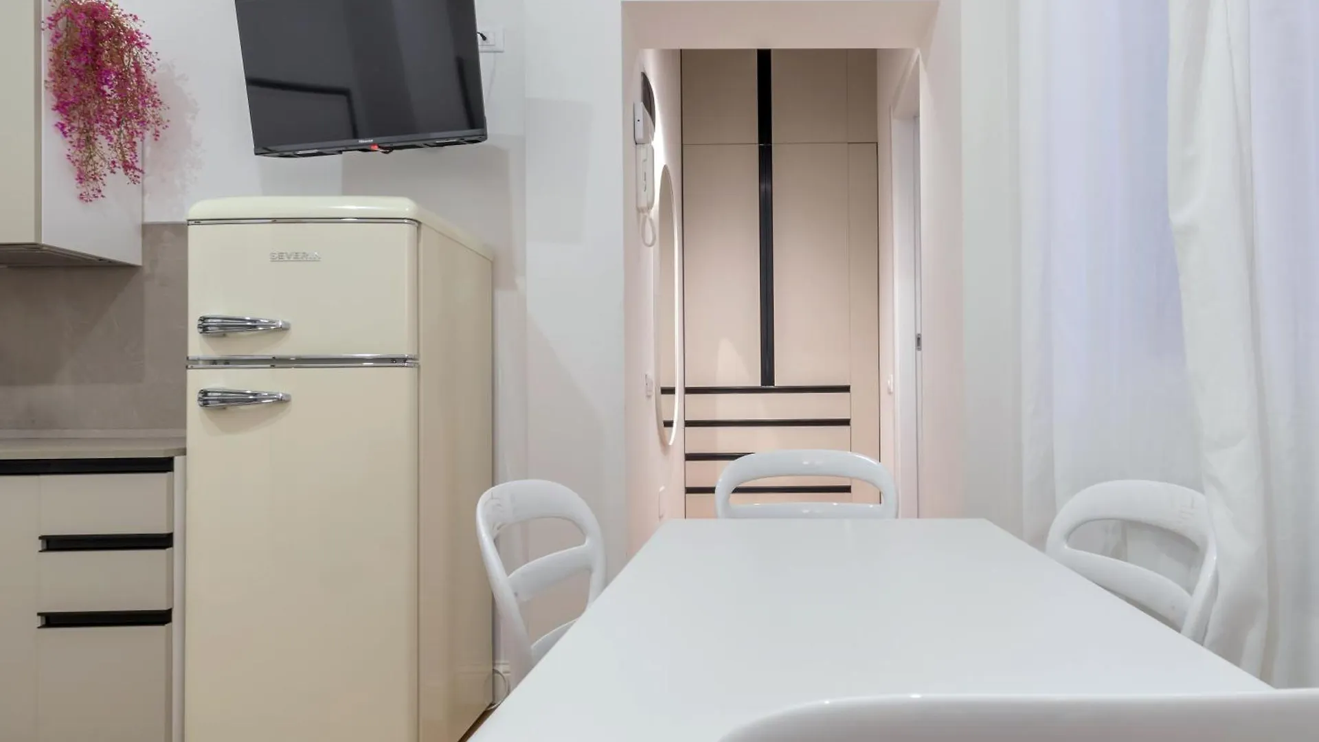 מילאנו Casa Magenta A 4 Minuti Dalla Metro Wifi & Ac איטליה